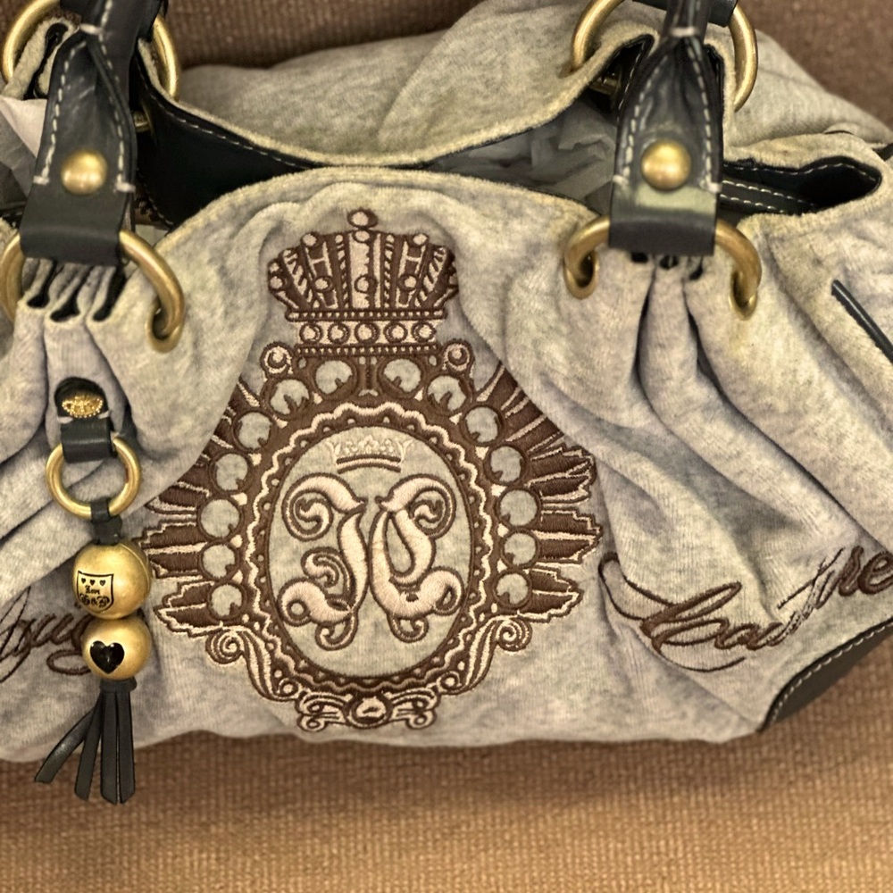 Vintage Juicy Couture bag . Very nice! Good quality